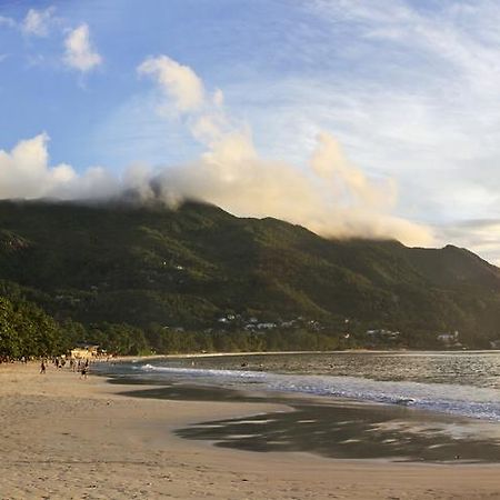 Vicky'S Holiday Apartment Beau Vallon  Extérieur photo