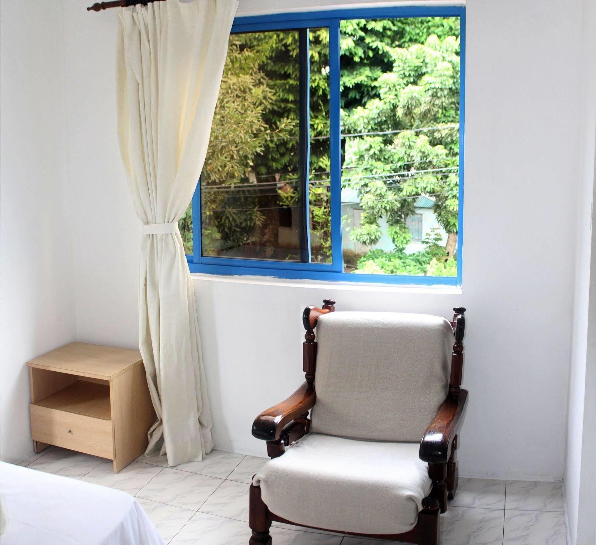 Vicky'S Holiday Apartment Beau Vallon  Extérieur photo